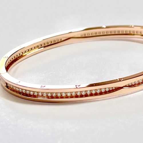 ブルガリ　ビーゼロワン　ダイヤブレスレット