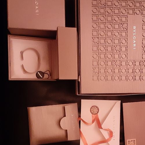 BVLGARI　ビーゼロワン　バングルブレスレット　１８Ｋ　イエローゴールド