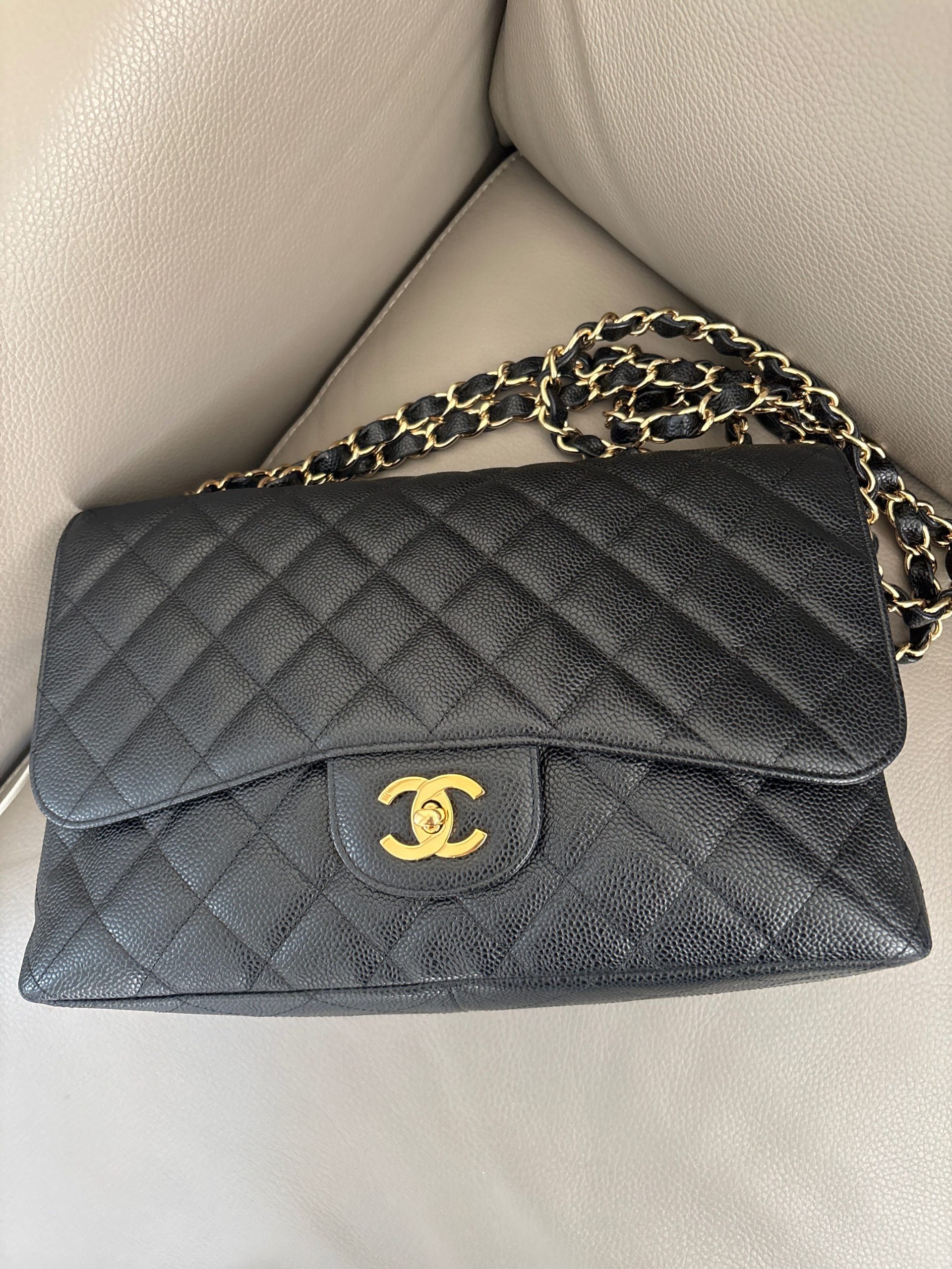 シャネル マトラッセ 使用頻度数回の画像