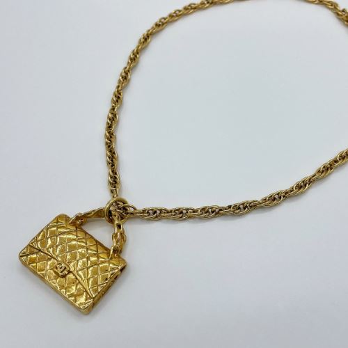 シャネル　マトラッセモチーフネックレス