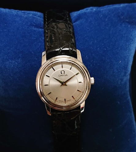 OMEGA デ・ヴィル