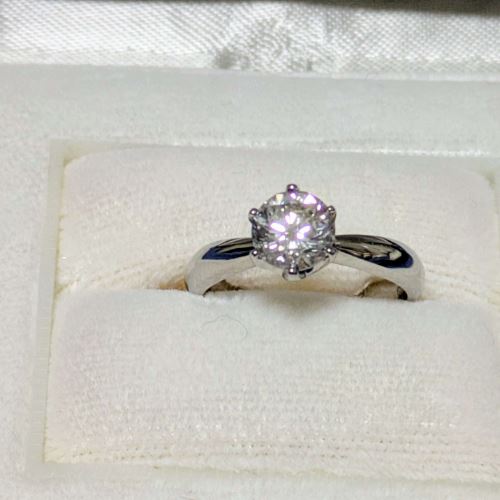 ダイヤモンドリング