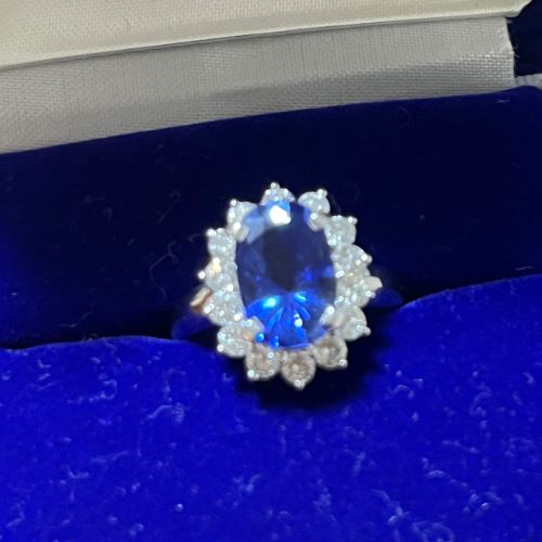 サファイアダイヤモンドリング