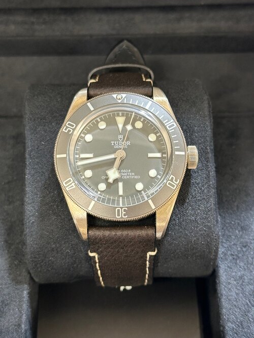 ブラックベイ58