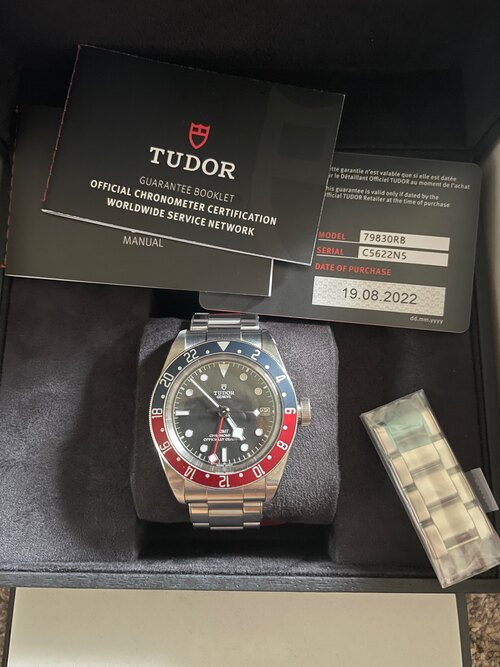 ブラックベイGMT 79830RB