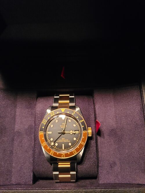 ブラックベイGMT