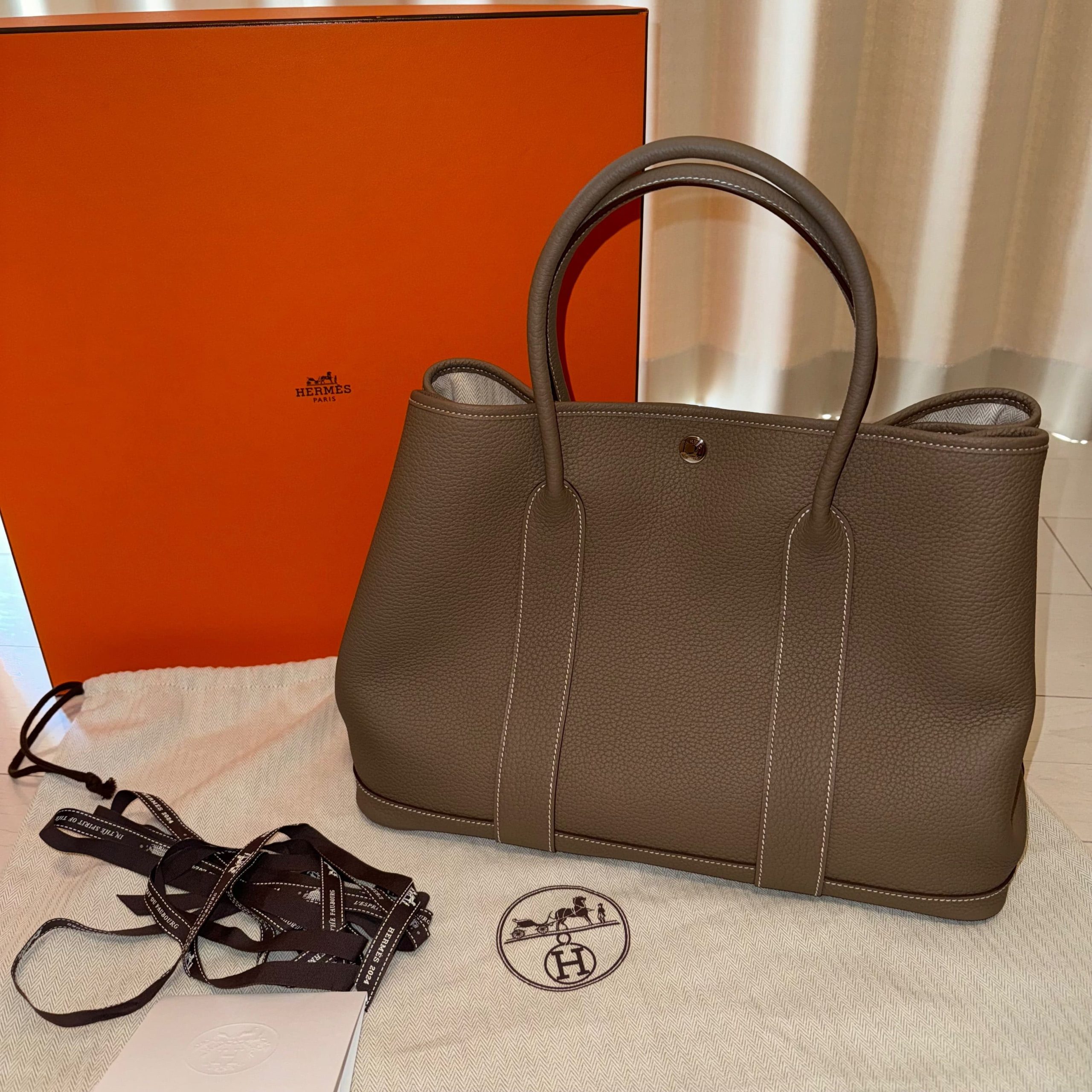 ガーデンパーティーpm 36 エトゥープ 新品未使用の画像