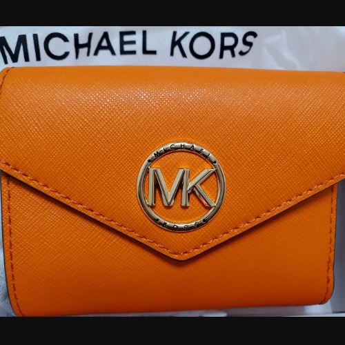 MICHAEL KORS　オレンジ財布