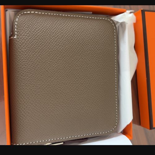 エルメス シルクイン コンパクト