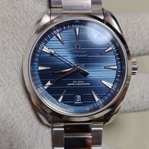 オメガ　シーマスター　アクアテラ　マスタークロノメーター　41mm