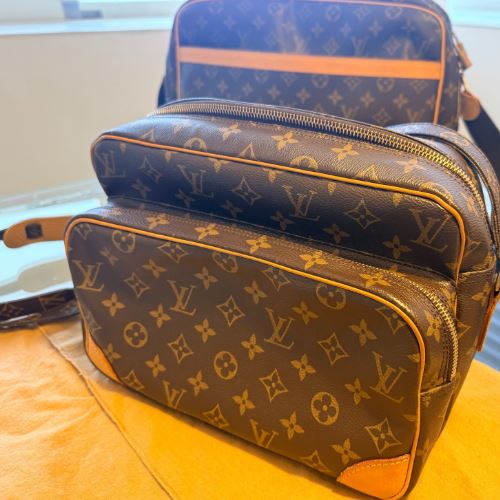 ルイ・ヴィトンのモノグラム ナイル ショルダーバッグ (M45244)