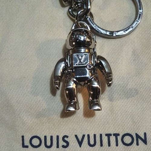 ルイヴィトンスペースコスモ