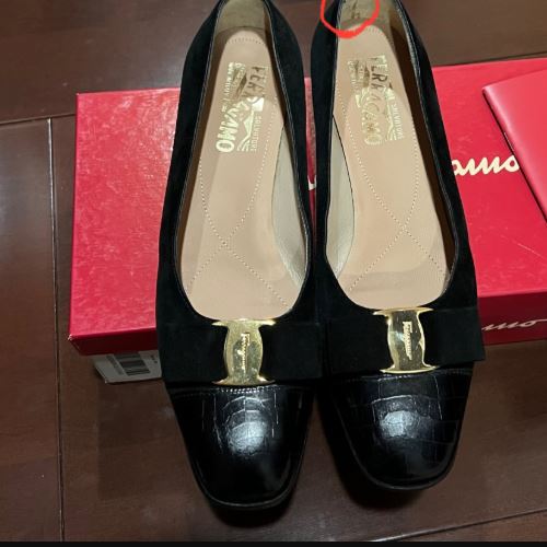 フェラガモ靴　ビアンカ3cmヒール