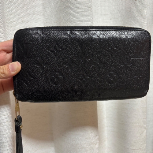 モノグラムTNA186