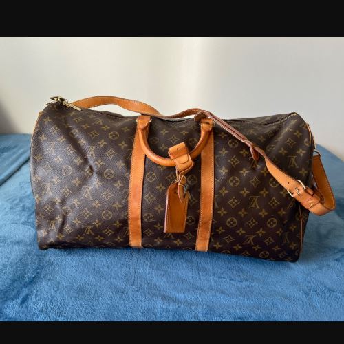 ルイ・ヴィトン モノグラム キーポル・バンドリエール55