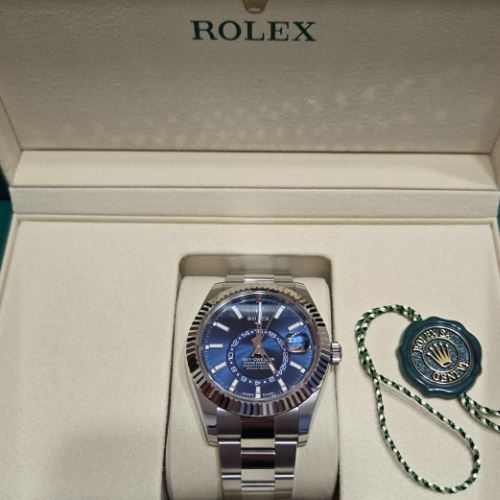 ロレックス スカイドゥエラー 32693