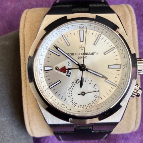 ヴァシュロン コンスタンタン オーヴァーシーズ ☆ヴァシュロンコンスタンタン/オーヴァーシーズ デュアルタイム Ref.7900V/110A-B333 フルセット(2023年8月)