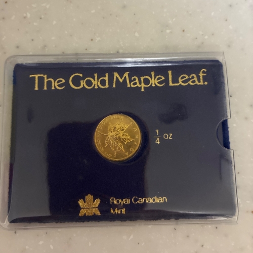 メイプルリーフ1/4ozケース付き