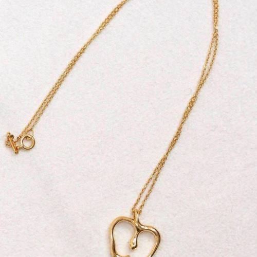 ティファニー アップルネックレス