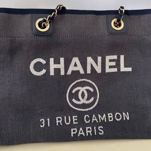 CHANELドーヴィルトート