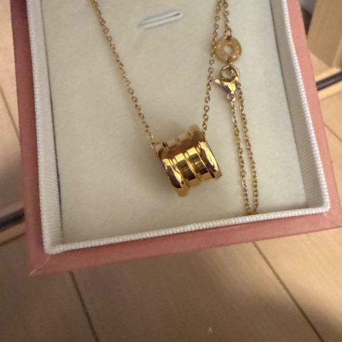 ブルガリ　ビーゼロワンネックレス　YG
