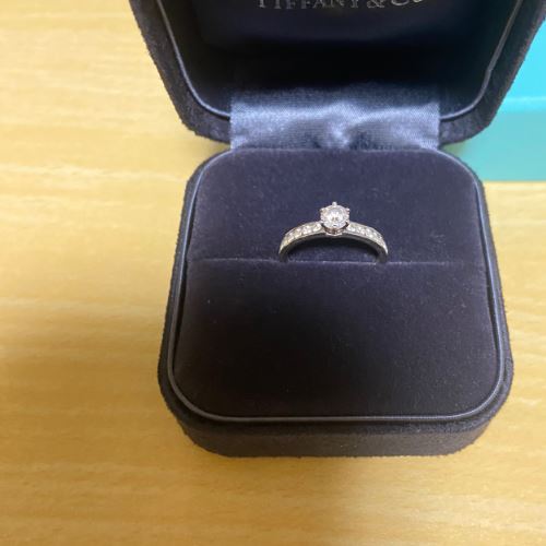 ティファニーリング