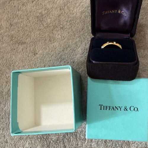 ティファニーの指輪