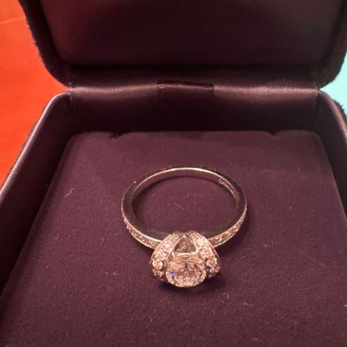 ティファニー　リボンリング