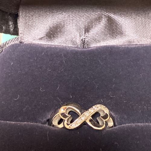 ティファニーリング