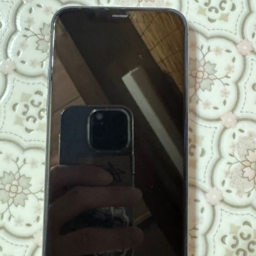 iPhone11 Pro 256GB au