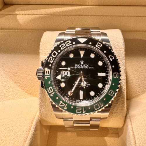 ロレックス GMTマスター 126720u