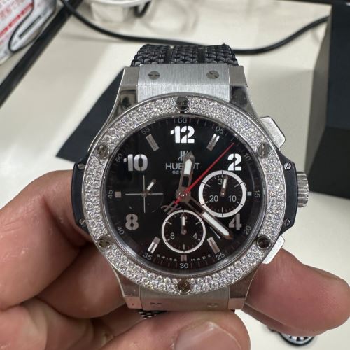 ウブロ ビックバン 301.SX.130.RX.11