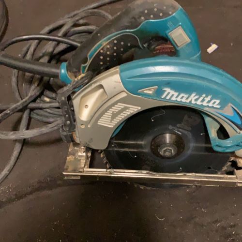 マキタ電動マルノコ5637BA165m