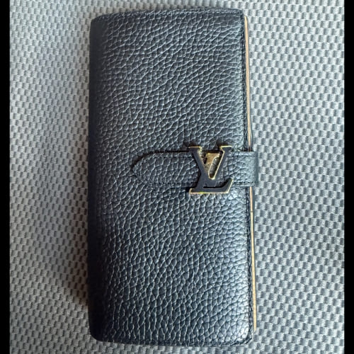 ルイヴィトン 財布