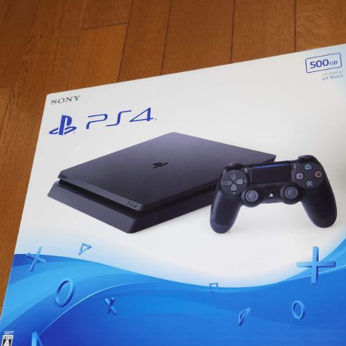 PlayStation 4 500GB CUH-2000AB01