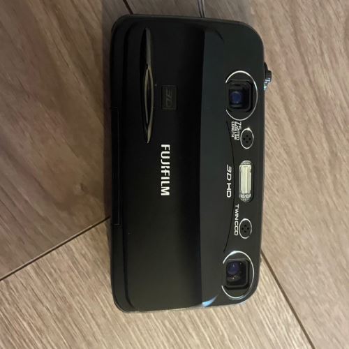 富士フィルム3DカメラFFX-3DW3