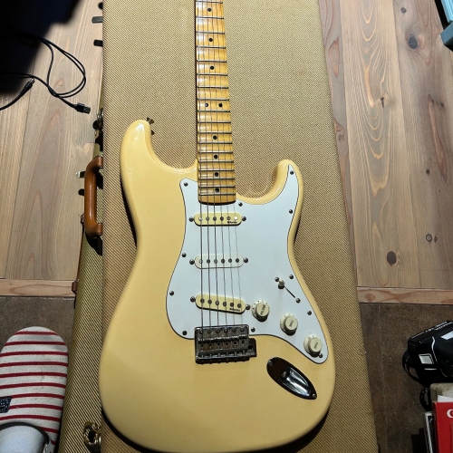 Fender Japan st71 イングウェイモデル