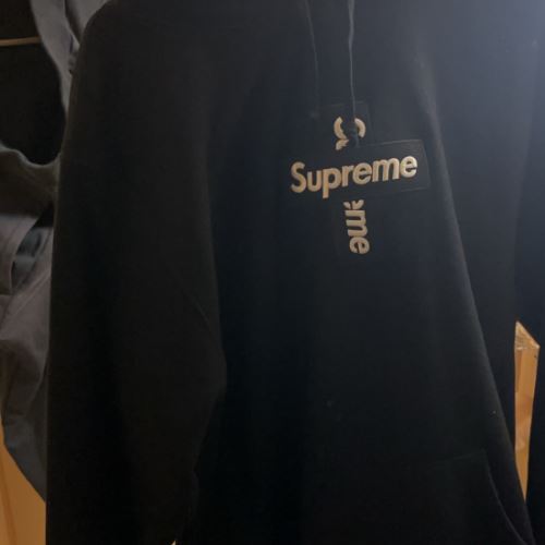 シュプリーム クロスボックスパーカー