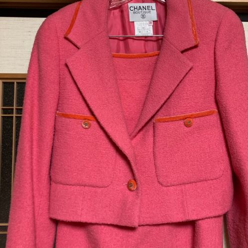 シャネルスーツ