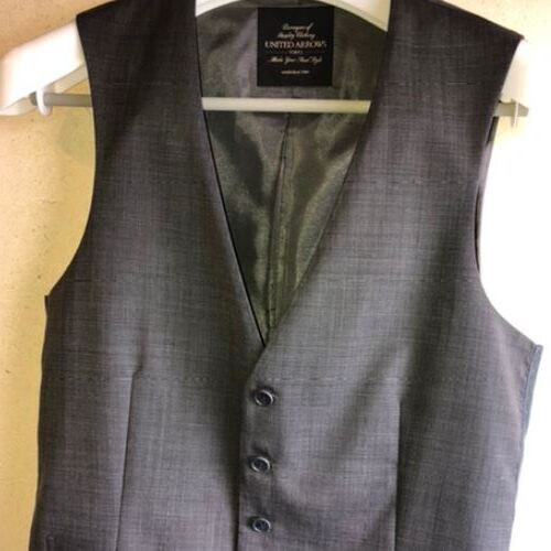 ユナイテッドアローズ　ベスト　Lサイズ