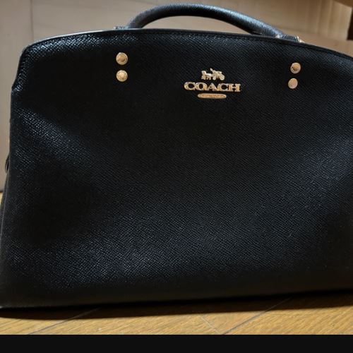 COACH ブラックレザー ショルダーバッグ