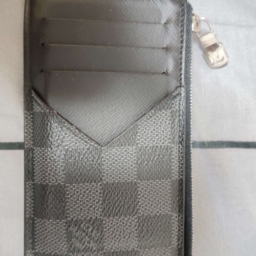 ダミエグラフィット　カードコインホルダー