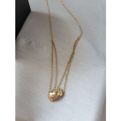 K18 CHANEL J11356 ココクラッシュの画像