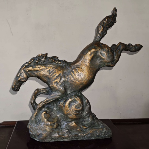 北村西望作　午ブロンズ像『躍進』（西望刻印入）の画像