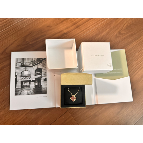 K18 ヴァンクリーフアーペル ヴィンテージアルハンブラ カーネリアンネックレスの画像