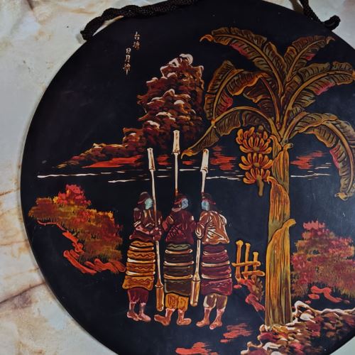 戦前台湾漆器螺鈿細工丸型木製壁掛け　台湾日月潭