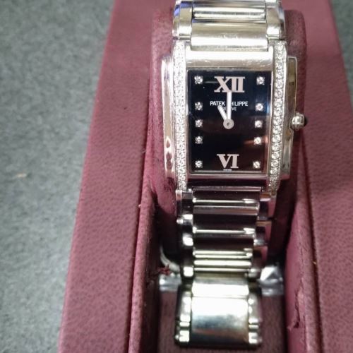 パテックフィリップ トゥエンティーフォー 4910/10A-001