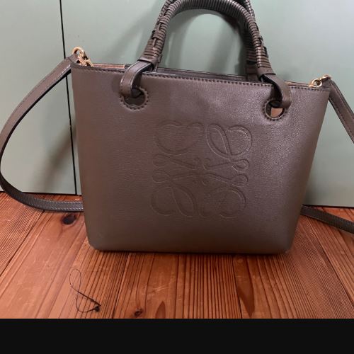 ロエベ　アナグラム　トート