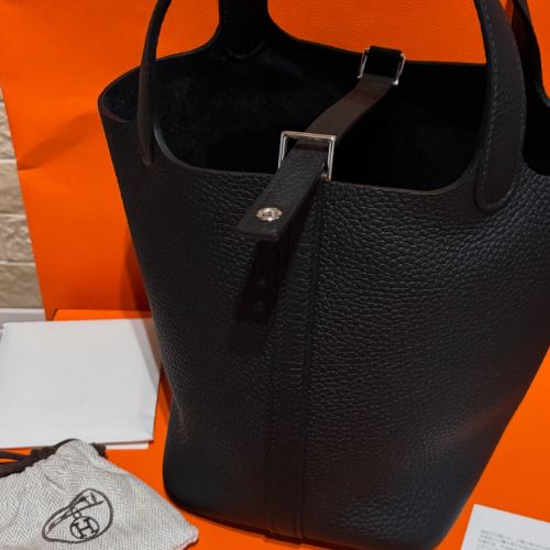 エルメス ピコタン