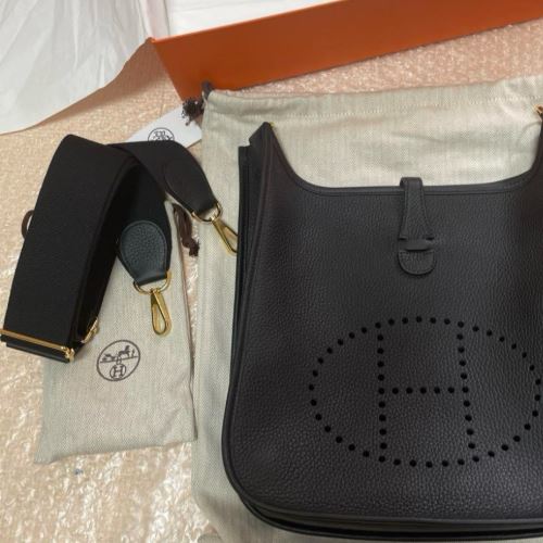 エルメス エブリン